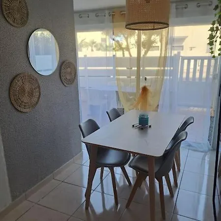 Le Bosquet, Superbe Rez De Jardin, Parking, Clim,650m Grau D'agde Apartment Le Grau-d'Agde